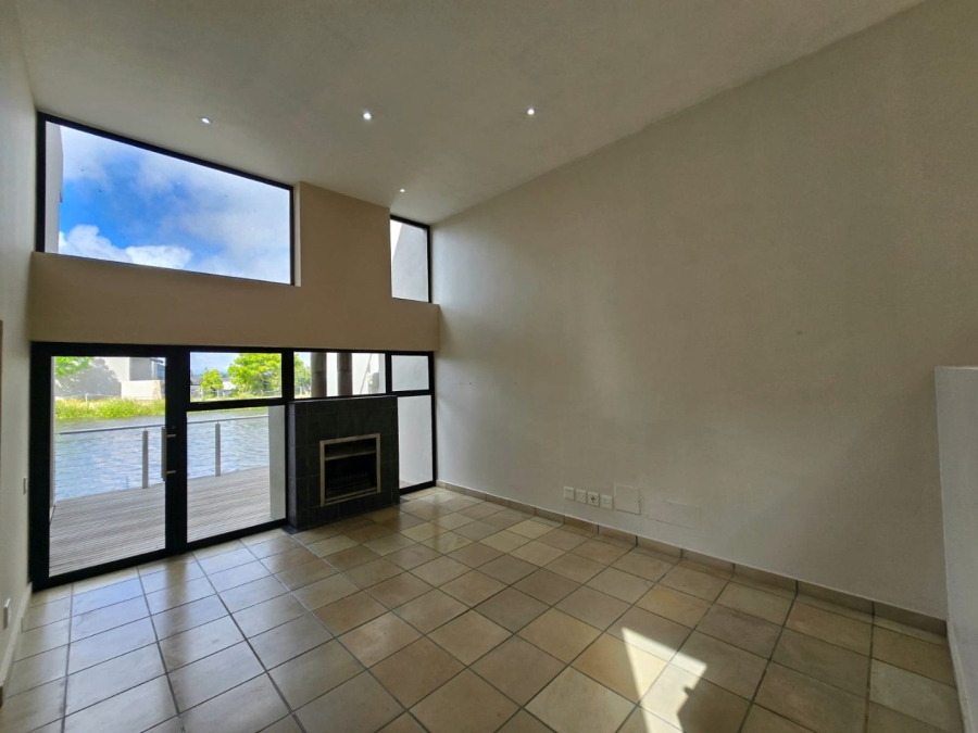 2 Bedroom Property for Sale in Oubaai Western Cape